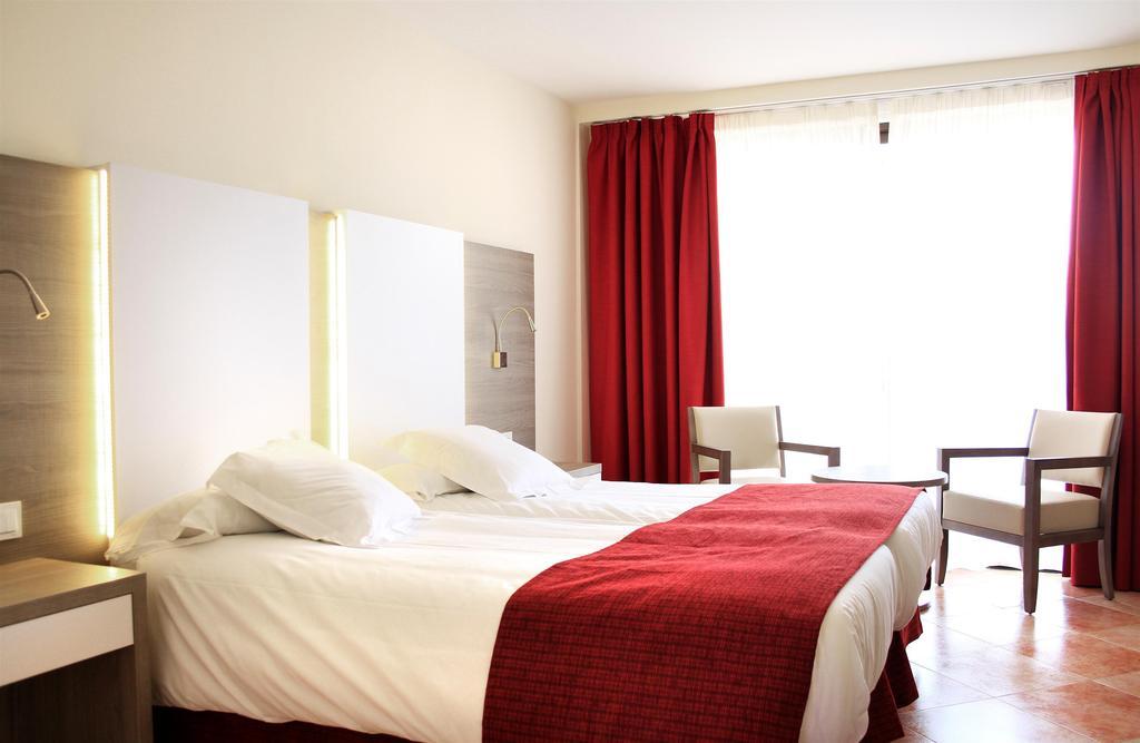 Hotel Bella Mar กาลารัตจาดา ภายนอก รูปภาพ