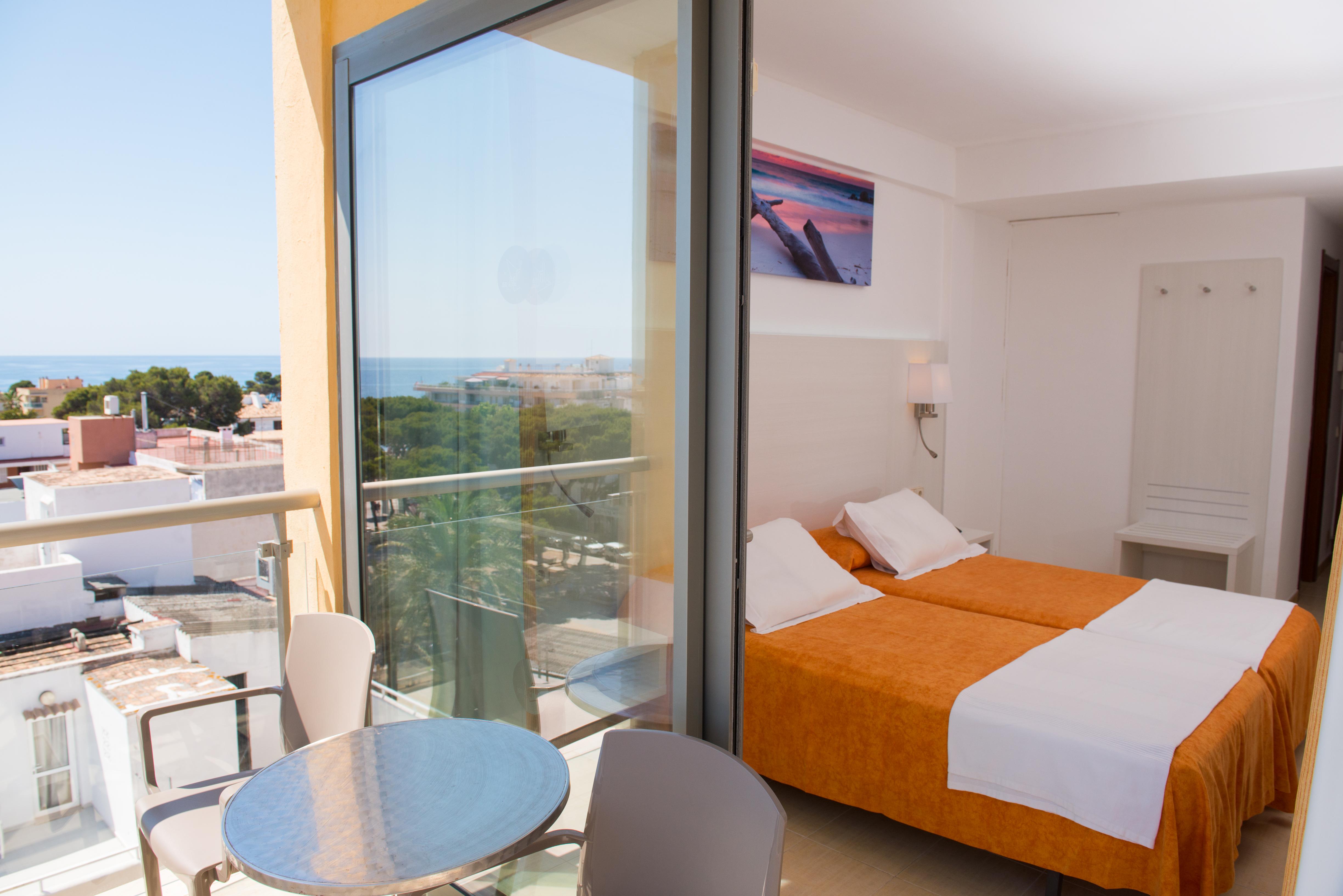 Hotel Bella Mar กาลารัตจาดา ภายนอก รูปภาพ