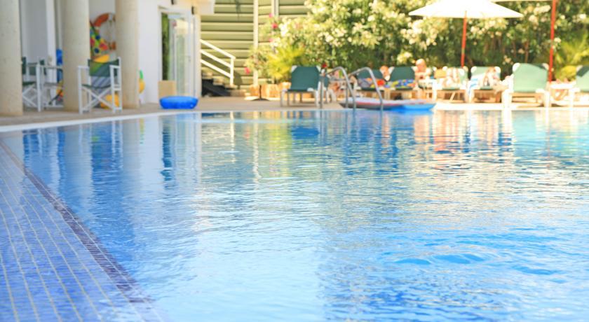 Hotel Bella Mar กาลารัตจาดา ภายนอก รูปภาพ