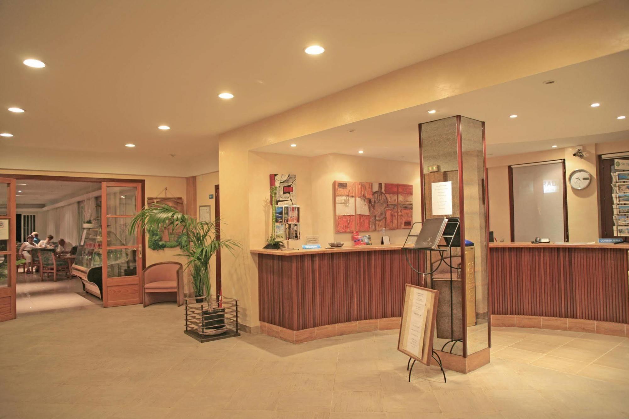 Hotel Bella Mar กาลารัตจาดา ภายนอก รูปภาพ